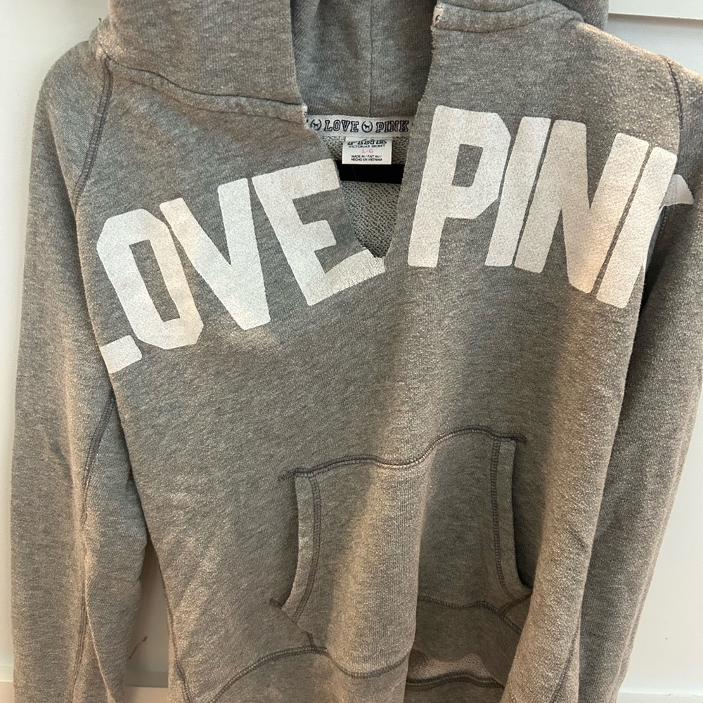 PINK Victoria's Secret Gray and White Sweater Love PINK Graphic